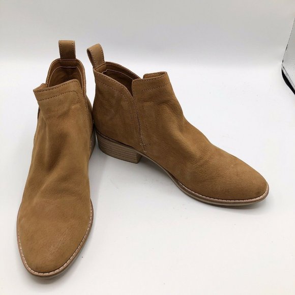 dolce vita elfy suede bootie